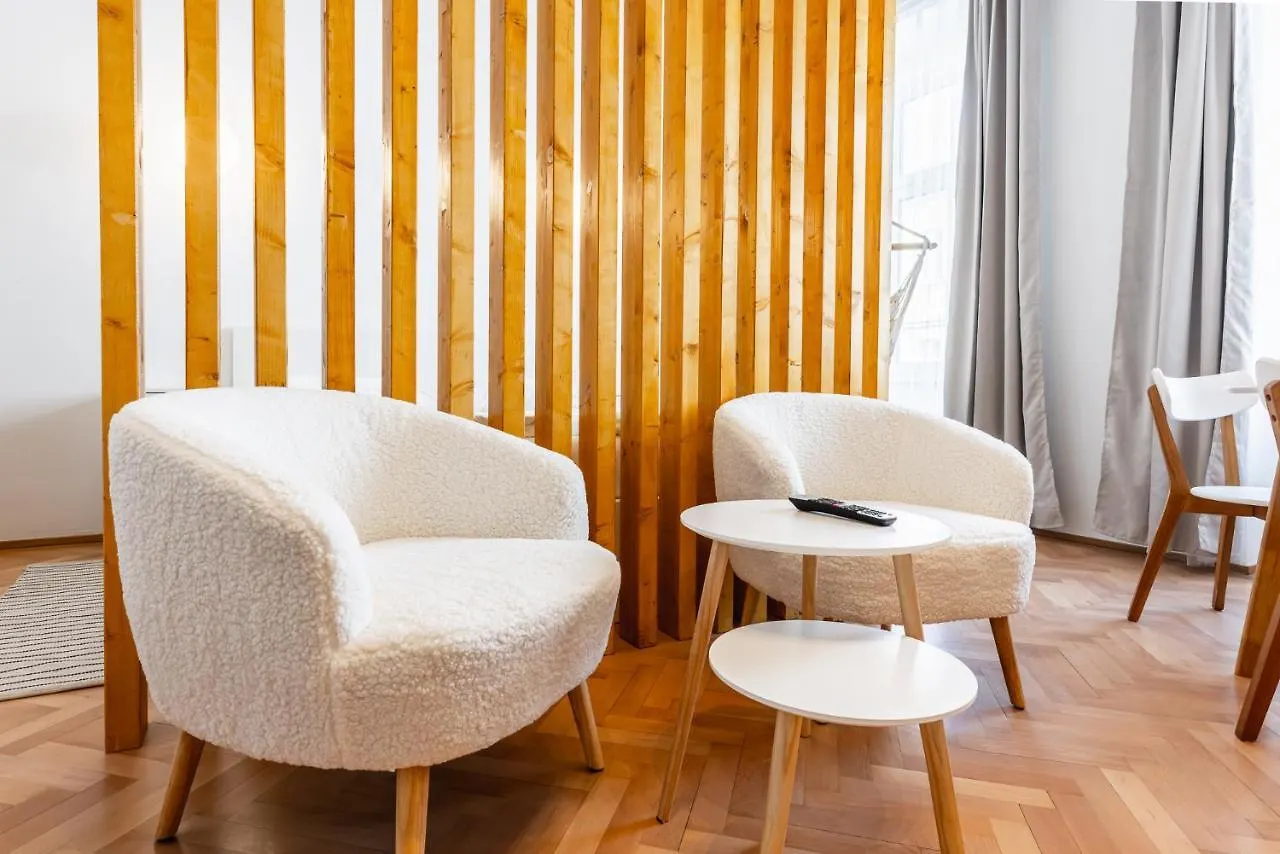Classy And Elegant Apartments In A Calm Area Wiedeń
