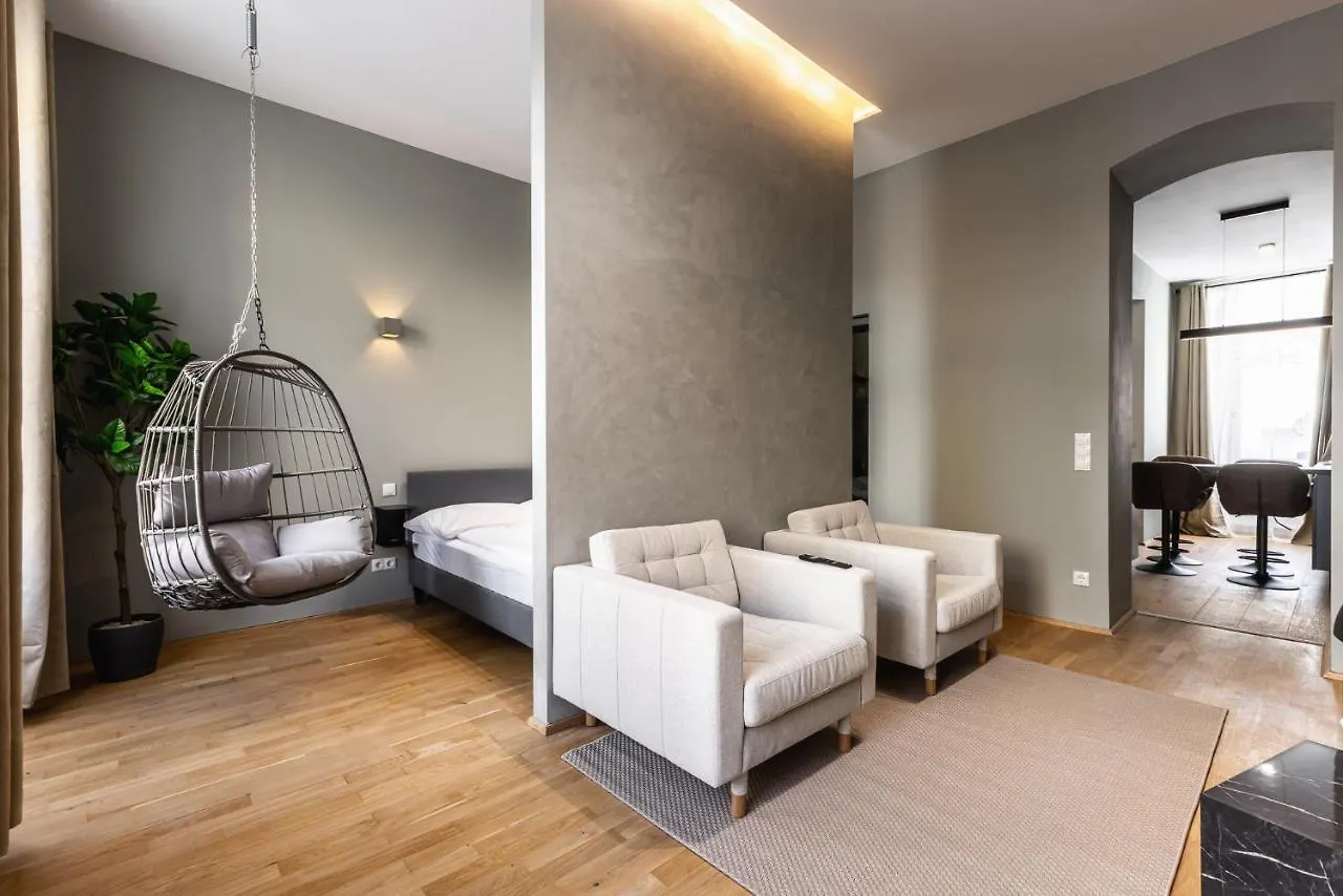Classy And Elegant Apartments In A Calm Area Wiedeń